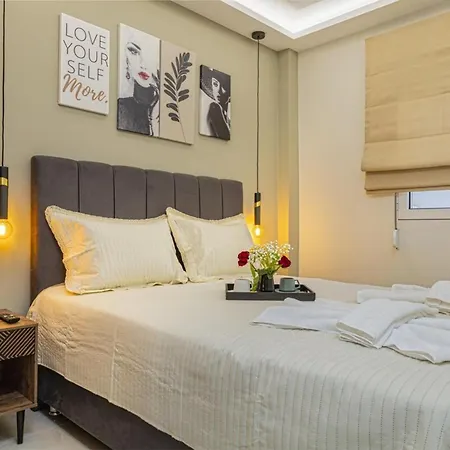 Nicole In Center Chania