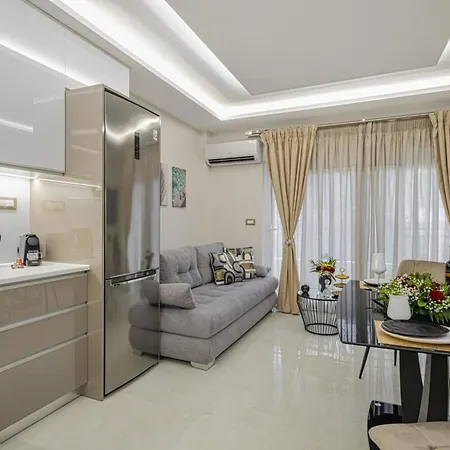 Nicole In Center Chania