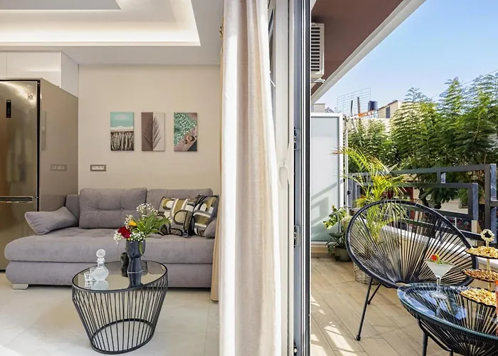 Nicole In Center Chania Apartament